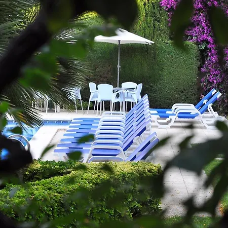 Yola Hotel