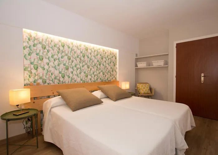 Yola Hotel 2*