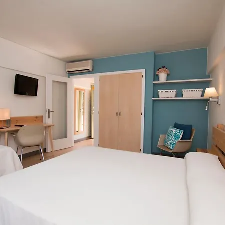 Yola Hotel