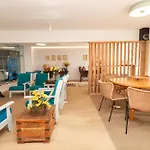 Yola 2* التافولا