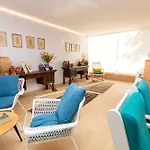 فندق Yola