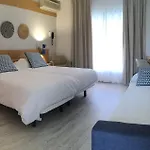 Yola 2* التافولا